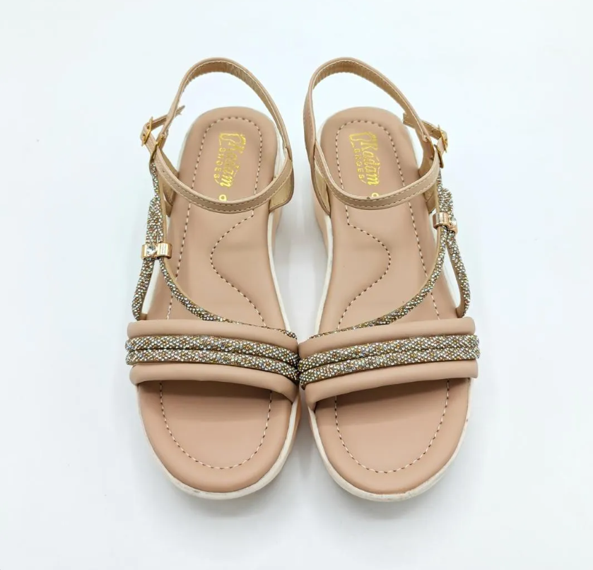 Women's Beaded Rubber Sandals Ivory Size 9