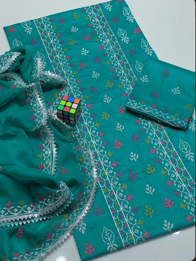 Green Chikankari Lawn 3Pcs Embroidered Set