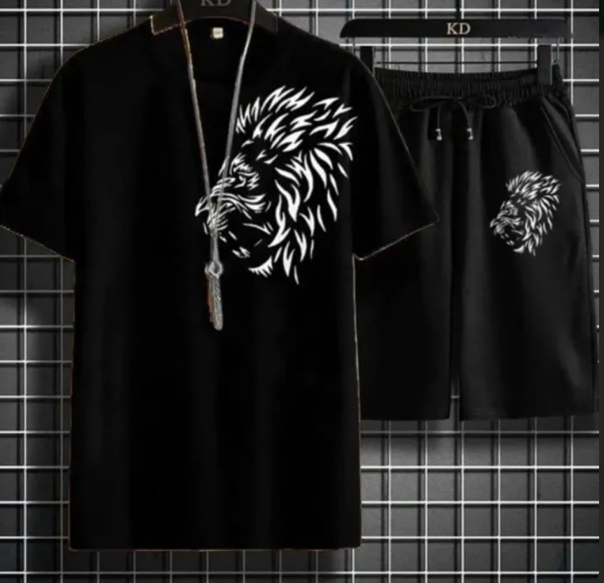 Men Black Lion Print T-Shirt & Shorts Tracksuit Set