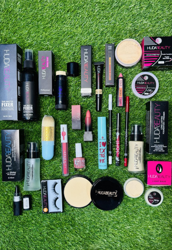 19-in-1 Makeup Set for Pakistani Women