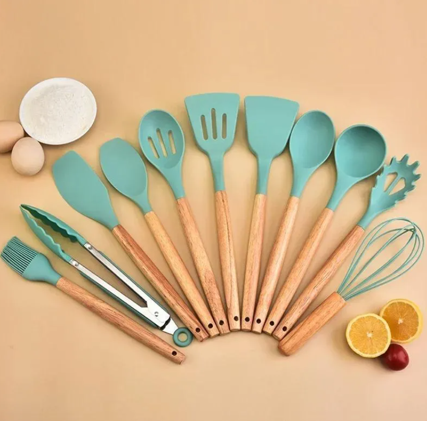 16-Piece Silicone Spoon Set Black Heat Resistant